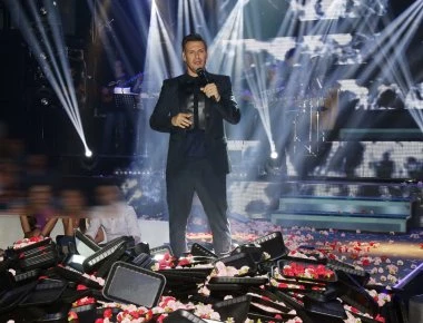Βαρύς ο πέλεκυς για το Club 22 που εμφανίζεται ο Κιάμος- Πρόστιμο 50.000 ευρώ για μια πινακίδα